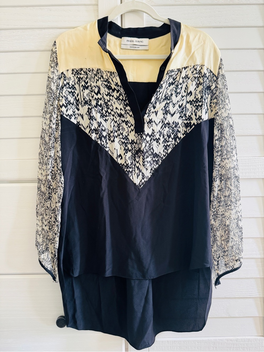 Prabal Gurung Black & Cream Patterned V-Inset Blouse